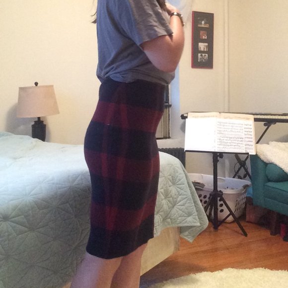 Plaid Pencil Skirt - Picture 2 of 4